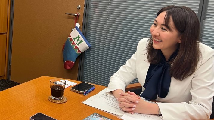 英利アルフィヤ議員インタビュー